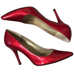 Stuart Weitzman Candy Apple Red Patent Leather Pointed Toe Heels size 8
